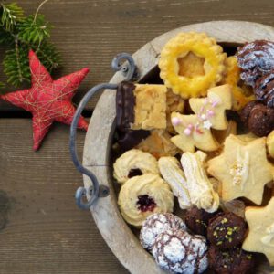 In der Weihnachtsbäckerei...